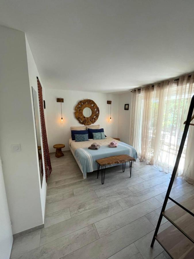 Maxima Sunset Apartment แซ็งต์-แมกซีม ภายนอก รูปภาพ