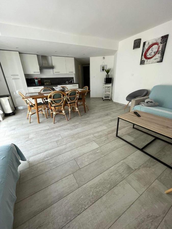 Maxima Sunset Apartment แซ็งต์-แมกซีม ภายนอก รูปภาพ